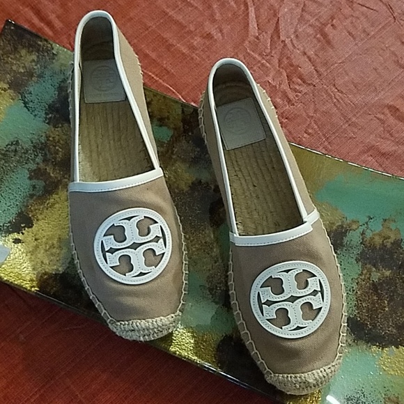 elisa logo flat espadrille